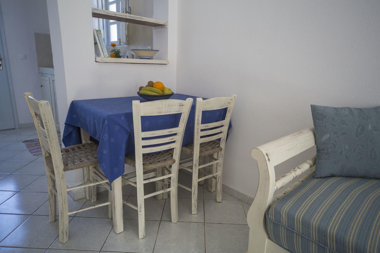 Ianthe Apartments & Villa Oia  Exterior photo