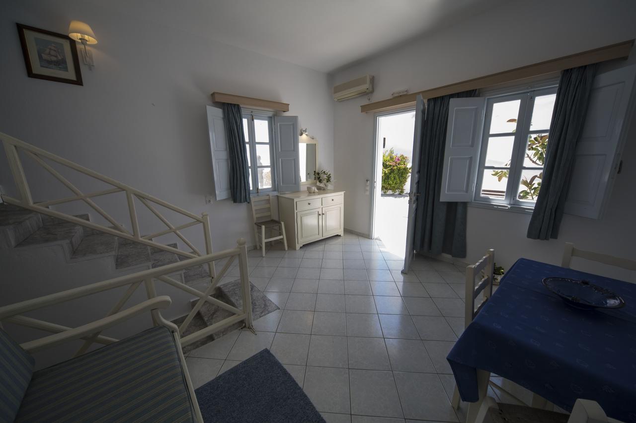 Ianthe Apartments & Villa Oia  Exterior photo