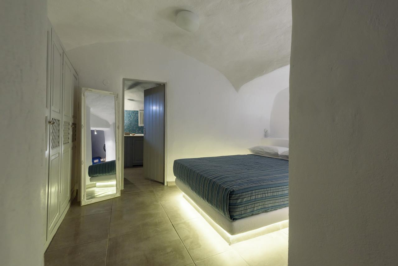 Ianthe Apartments & Villa Oia  Exterior photo